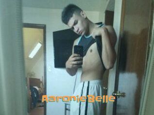 Aaronie_Belle