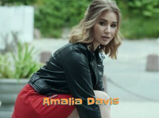 Amalia_Davis