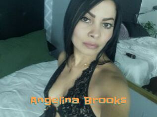 Angelina_Brooks_