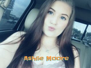 Ashlie_Moore
