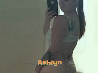 Ashlyn_