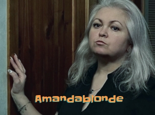 Amandablonde
