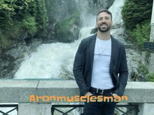 Aronmusclesman