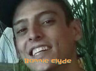 Bonnie_clyde_