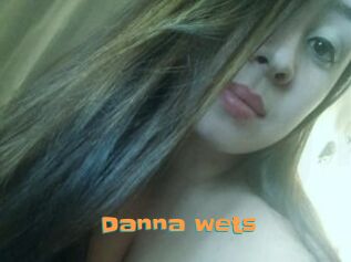 Danna_wets