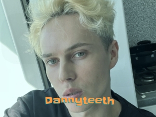 Dannyteeth