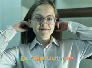 Earthafootman