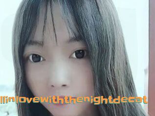 Fallinlovewiththenightdecat