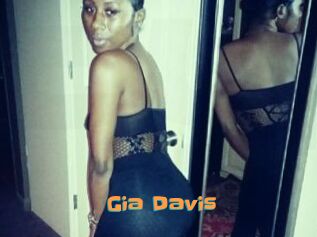 Gia_Davis