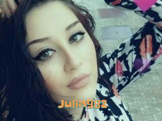 Julia982