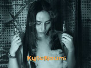 KylieNaomi