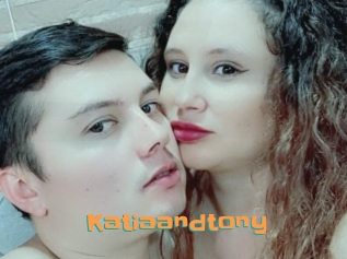 Katiaandtony