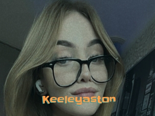 keeleyaston Cyberhuren