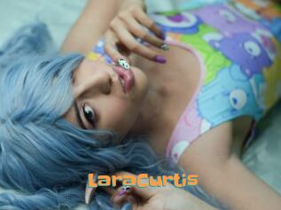 LaraCurtis