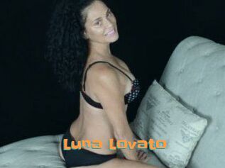 Luna_Lovato