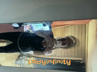 Ladyinfinity