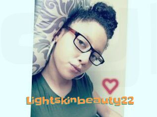 Lightskinbeauty22