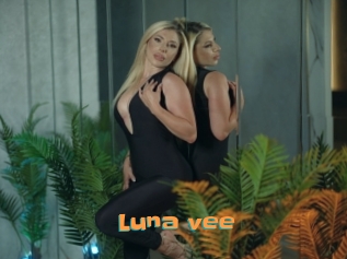 Luna_vee