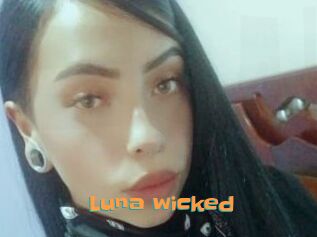 Luna_wicked