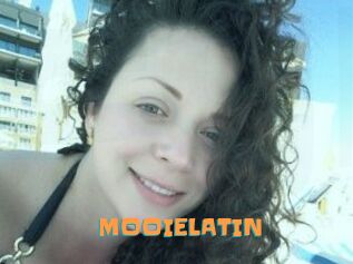 MOOIELATIN