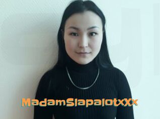 MadamSlapalotxXx_