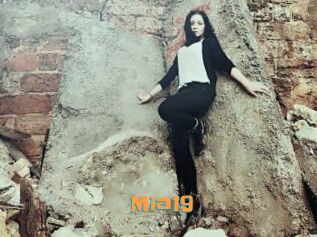 Mia19