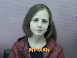 MiaAsh