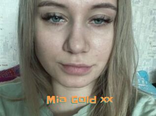 Mia_Gold_xx