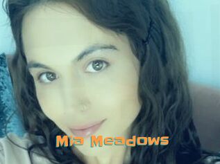 Mia_Meadows
