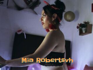 Mia_Robertsvh