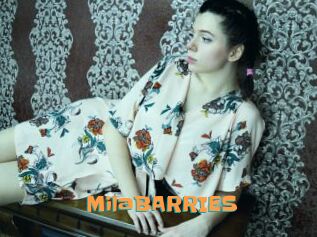 MilaBARRIES
