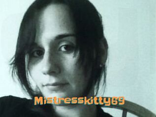 Mistresskitty69