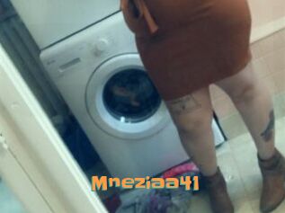 Mneziaa41