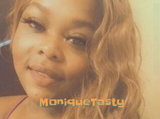 MoniqueTasty