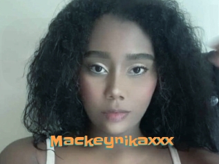 Mackeynikaxxx