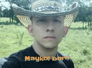 Maykol_born
