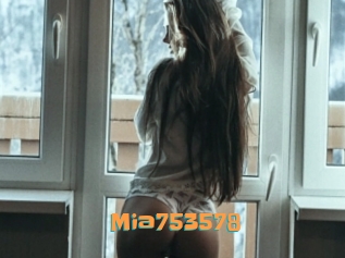 Mia753578