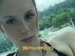 Minivan680
