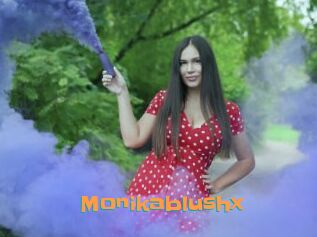 Monikablushx