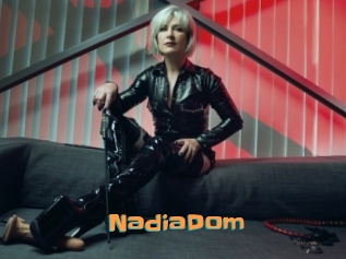 NadiaDom Cyberhuren