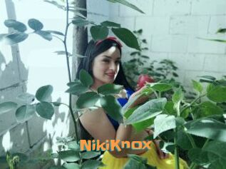 NikiKnox
