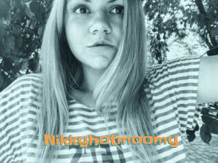 Nikkyhotmoomy