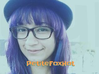 PetiteFoxHot