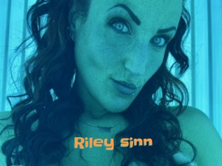 Riley_sinn