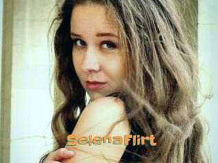 SelenaFlirt