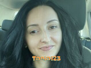 Tania123