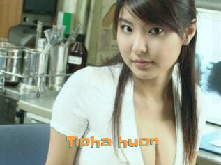 Tipha_huon