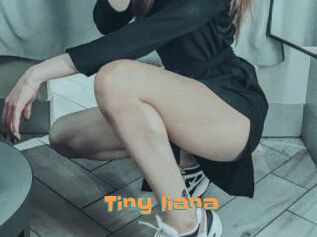 Tiny_liana