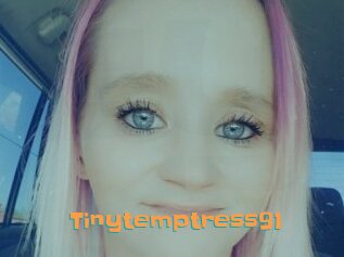 Tinytemptress91